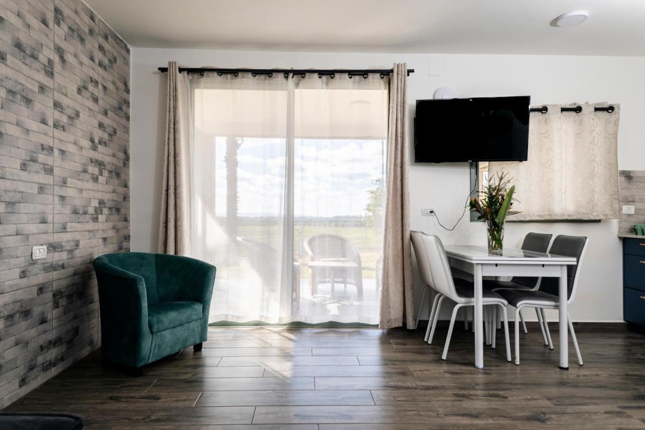 Nes Ammim Hotel Экстерьер фото